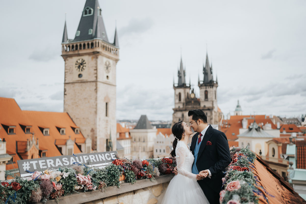 Top 5 Pre Wedding Shooting Spots in Prague